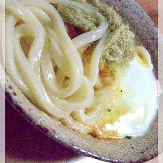 とろろ昆布と卵白のうどん